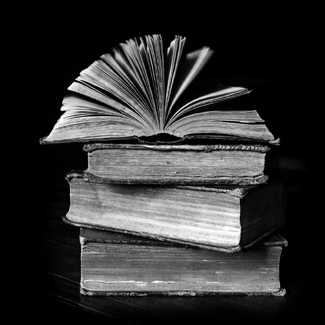 Books in the Breeze Books in the Breeze