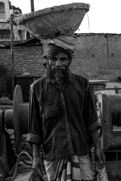 Bangladesh, Chittagong, portrait of shipbreaking yard worker