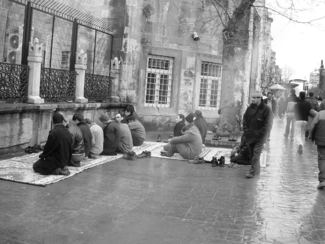 Street prayers