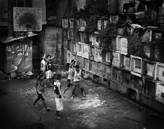 Kids from Navotas cemetery 1 Kids from Navotas cemetery 1